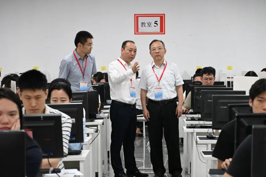 市知识产权局多措并举做好2025年全国专利代理师资格考试（上海考点）服务保障工作