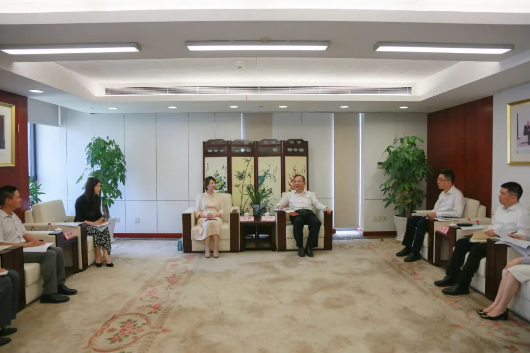 上海市知识产权局与罗氏制药举行工作交流
