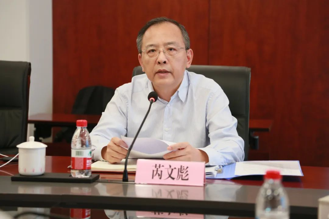 市知识产权局开展会前学法，集中学习《国务院关于涉外知识产权纠纷处理的规定》