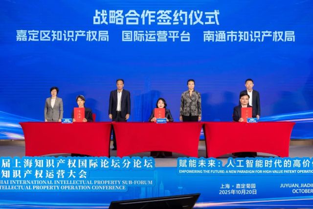 1022_142530_940.jpg 1022_142530_940.jpg