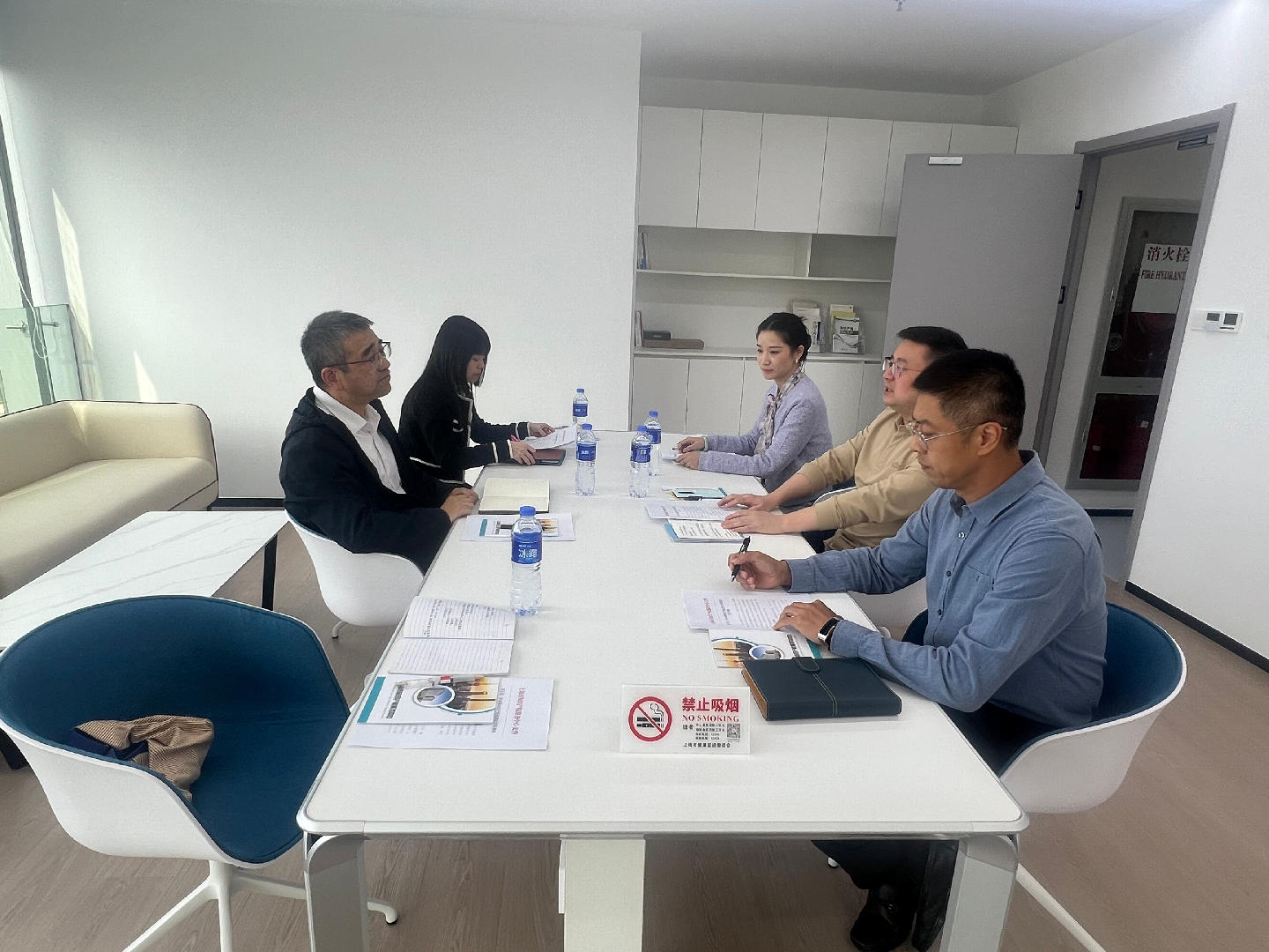 上海市知识产权服务中心赴松江区知识产权保护中心开展调研交流