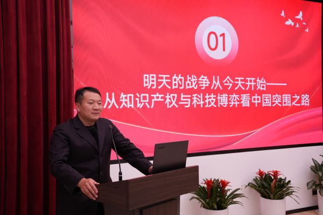 1106_131916_437.jpg 1106_131916_437.jpg